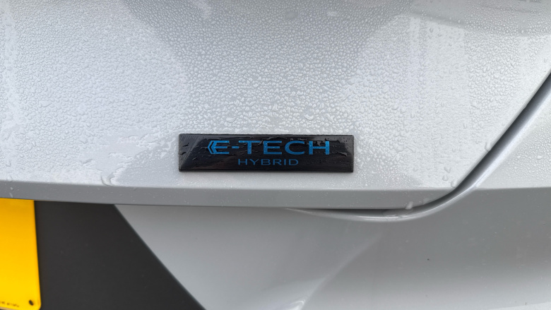 Renault Symbioz 1.6 E-Tech FHEV 145 Techno Esprit Alpine 5dr Auto Hybrid Estate